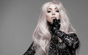 Lady Gaga Batalkan Konser Eropa Joanne World